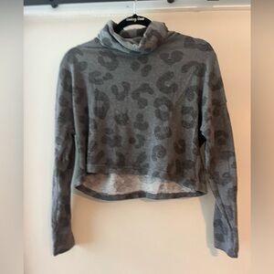 Gray turtle neck cheetah print sweater